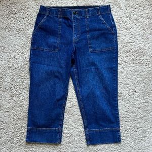 Gloria Vanderbilt Capri Jeans Pants Size 10 Two Front Pockets